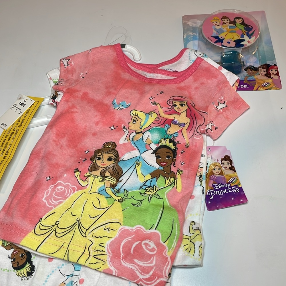 Disney Princess 2-pair pajama & Nightlight Gift set 18M NWT